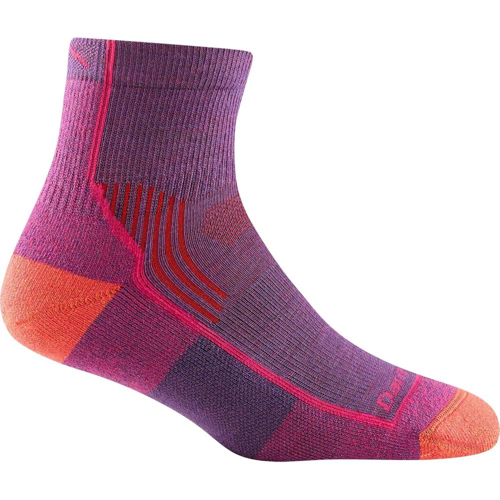 imageDARN TOUGH Womens Hiker HikeTrek Sock Style 1958Berry