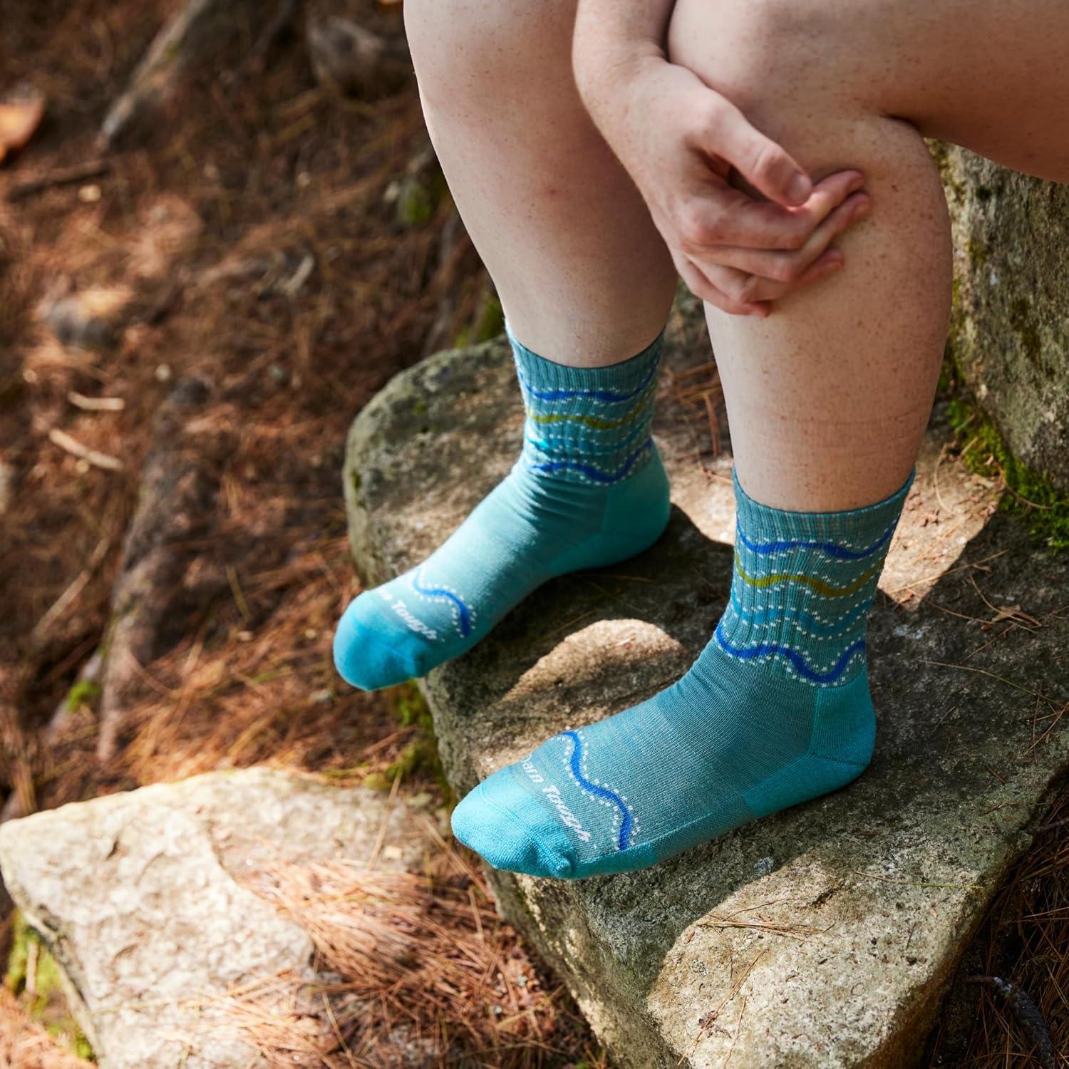 imageDarn Tough Vermont Womens Wandering Stripe Micro Crew Lightweight with CushionAqua